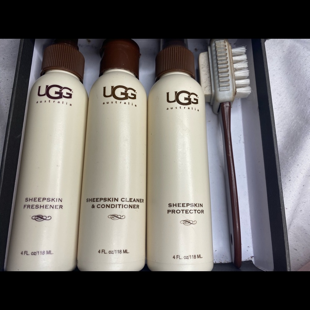 Ugg cleaning kit ✨